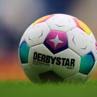 "Derbystar select" - Offizieller Spielball der Bundesliga