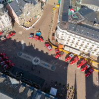 Wiesbaden, Schloßplatz, 10.05.2025, Fahrzeugübergabe von dreizehn GW-L KatS sowie den dazugehörigen Wechselmodulen mit Herrn Staatsminister Prof. Dr. Roman Poseck.